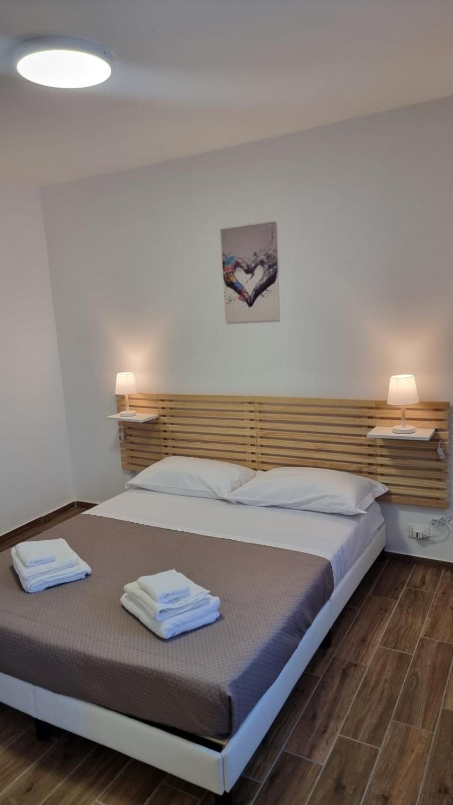 Fly Napoli Bed and Breakfast Eksteriør billede